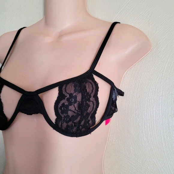 Fantasy Lingerie Black Lace Sexy One Size Fits Most Bra NEW with Tag - Picture 3 of 6